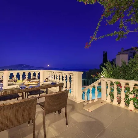 Sleeps 6 Air Con Wifi * Lithakia (Zakynthos)